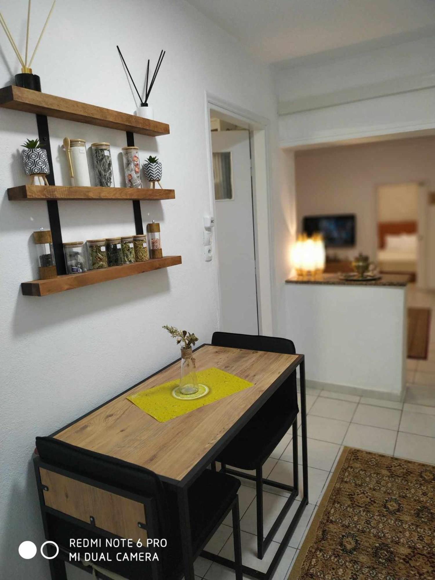 Chrysanty'S Tea House Appartement Kalampáka Buitenkant foto